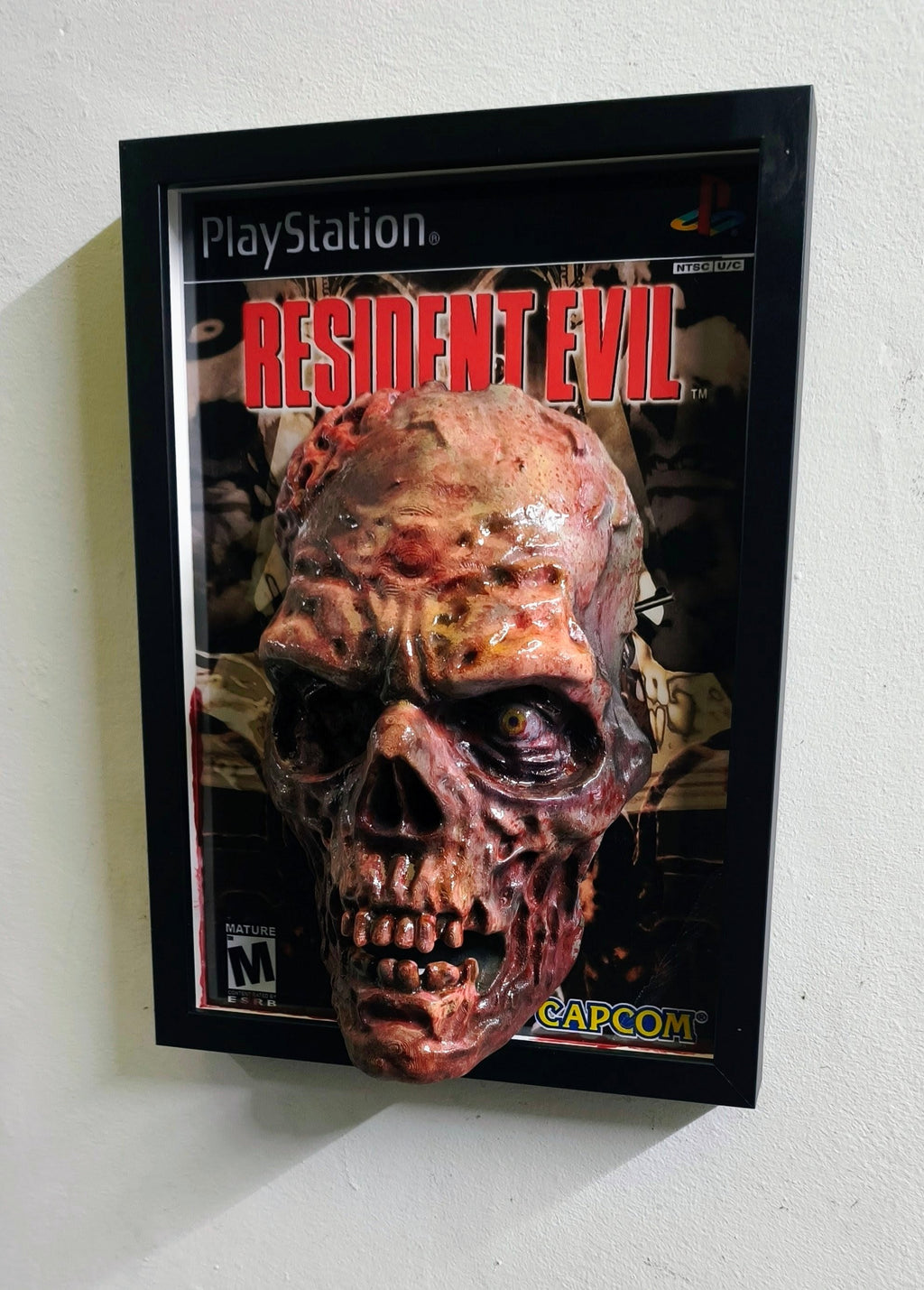 Primer zombi (Resident Evil) | Cuadro 3D Gaming de Pared en Relieve