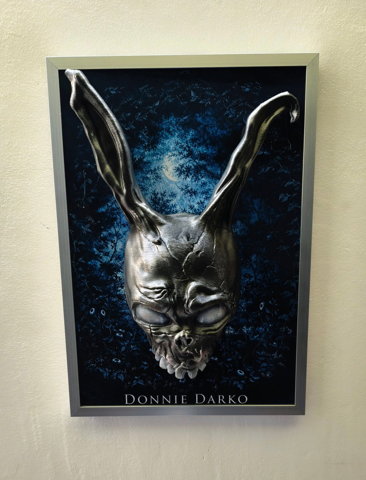 Frank the Bunny (Donnie Darko) | Cuadro 3D de Pared en Relieve