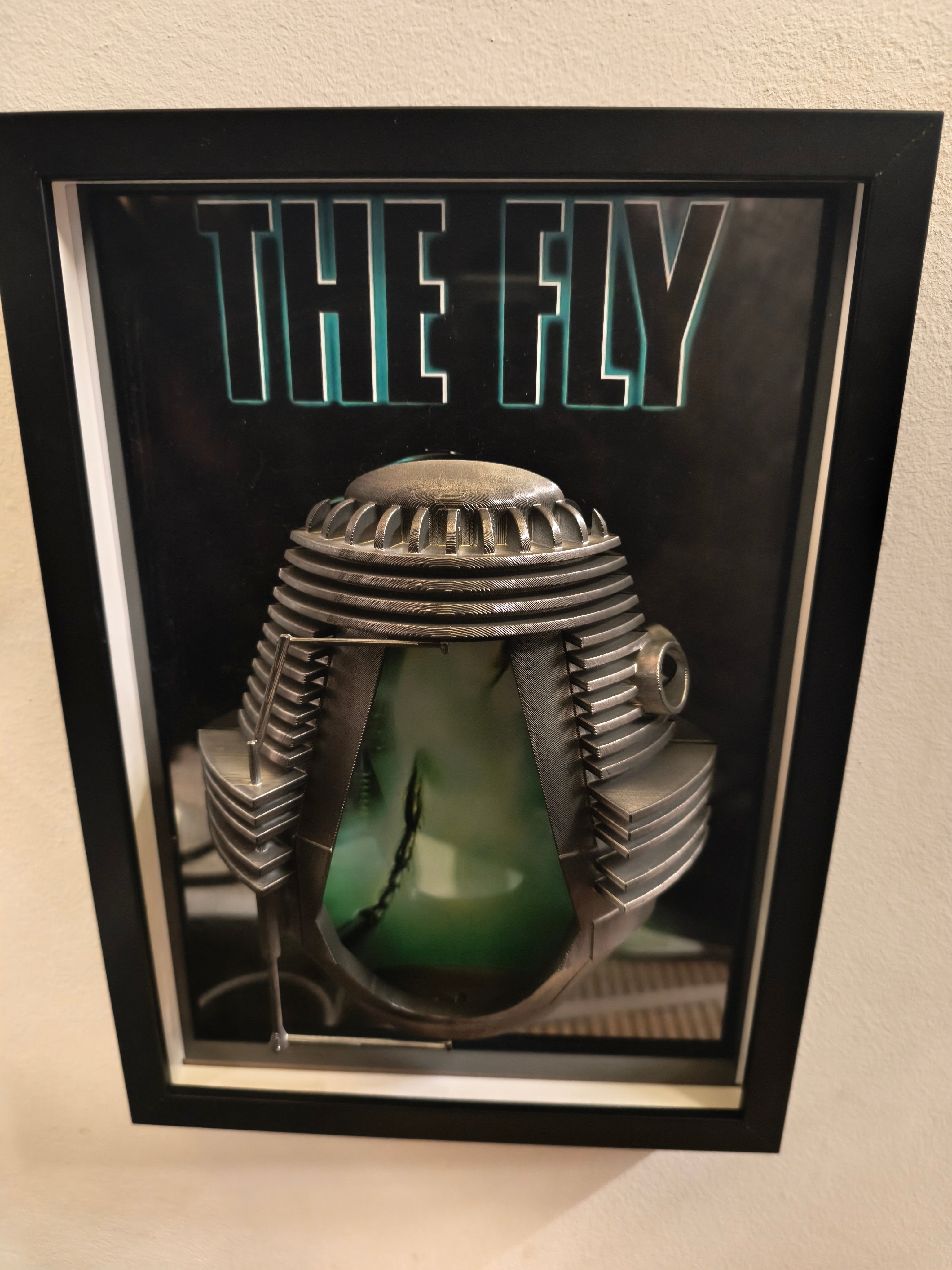 Nightmares in Frame - Telepod (The Fly 3D Wall Art) — Vista completa | The Frame Beyond